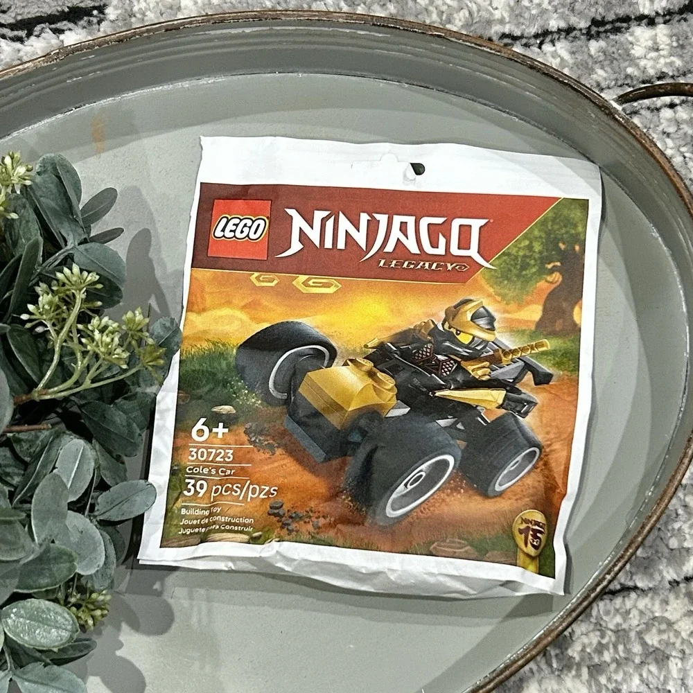 Lego 30723 Ninjago‎  Legacy COLE'S CAR Sealed Polybag New W/Minifig 39 Pieces